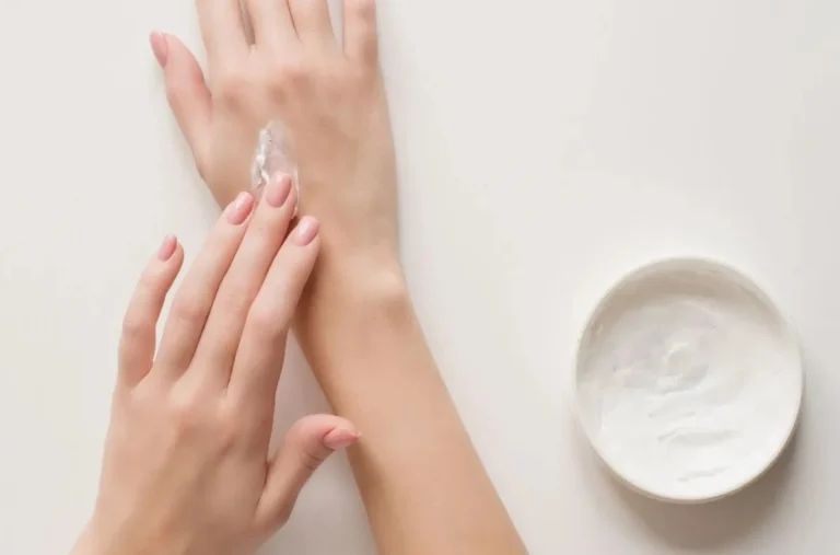 Phenyl Trimethicone in Cosmetics: Safe, Effective & Essential